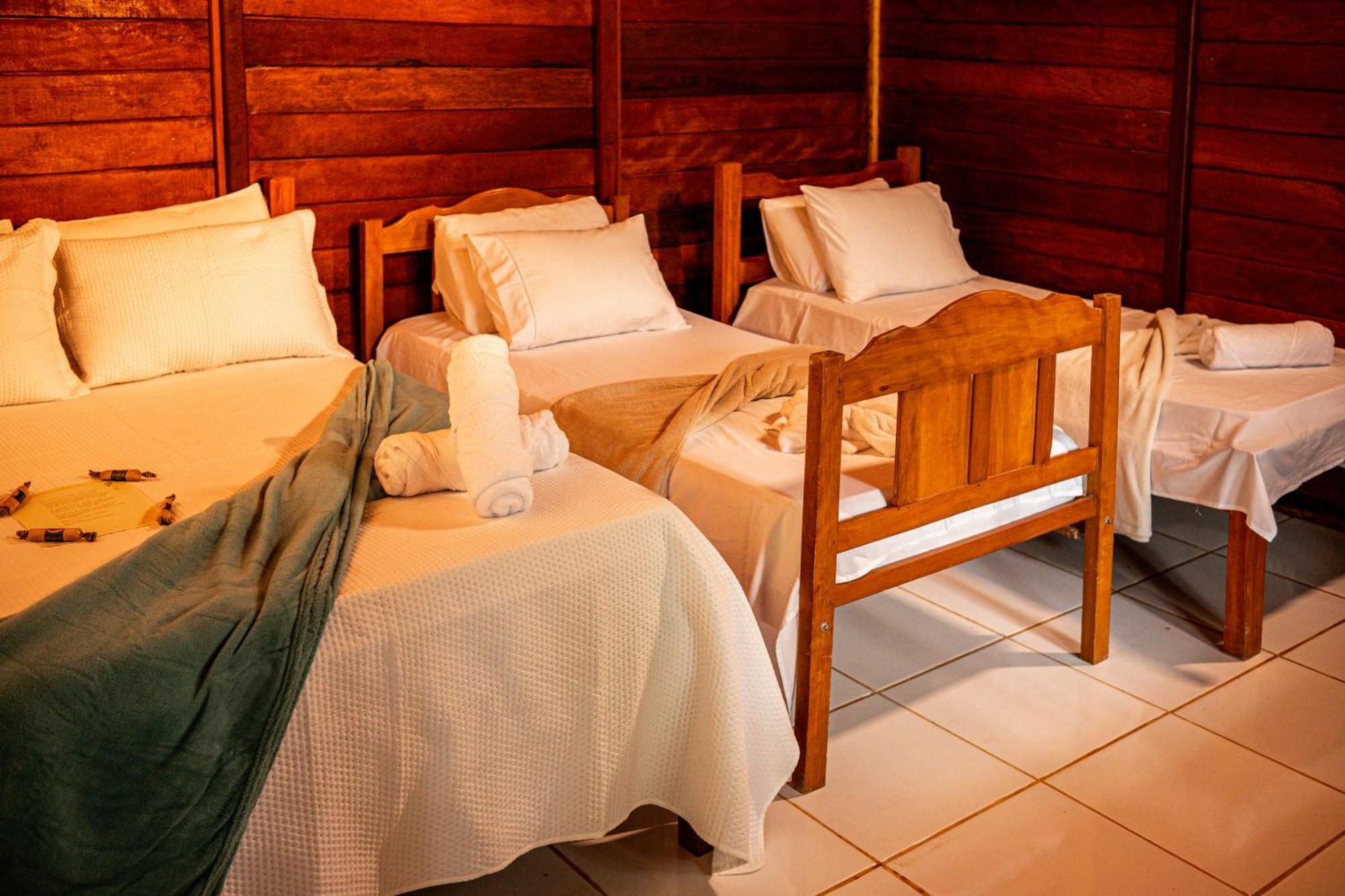 Refugio Mari Mari Lodge Presidente Figueiredo Buitenkant foto