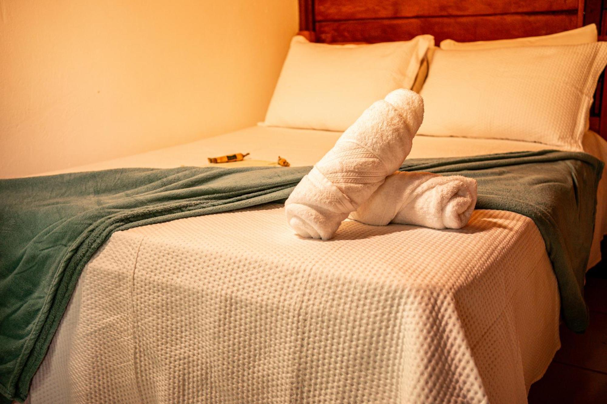 Refugio Mari Mari Lodge Presidente Figueiredo Buitenkant foto