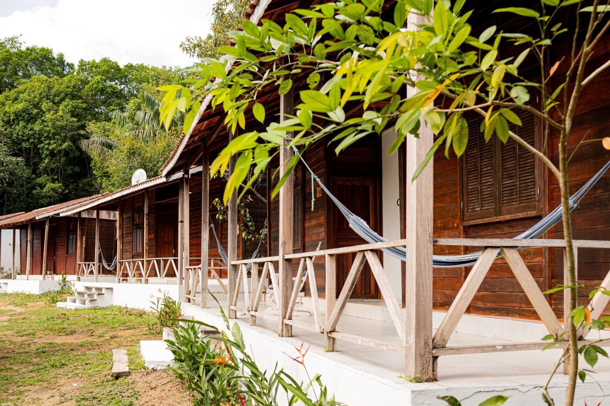 Refugio Mari Mari Lodge Presidente Figueiredo Buitenkant foto